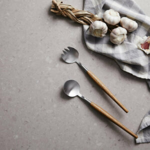 VINGA Retro serviravimo įrankiai su ąžuolo rankenomis