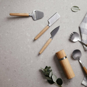 VINGA Retro serviravimo įrankiai su ąžuolo rankenomis