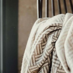 VINGA Lenox pledas su geometriniu raštu