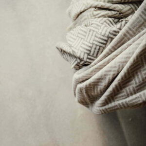 VINGA Lenox pledas su geometriniu raštu