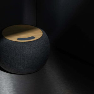 5W belaidė kolonėlė iš bambuko, RCS plastiko ir PET