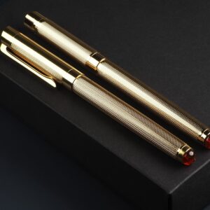 Prabangus rinkinys - plunksnakotis, tušinukas ir kortelinė