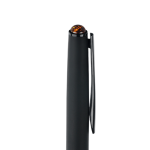 Tušinukas su gintaru