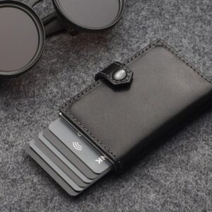 Premium odos piniginė su RFID apsauga ir dėklu kortelėms