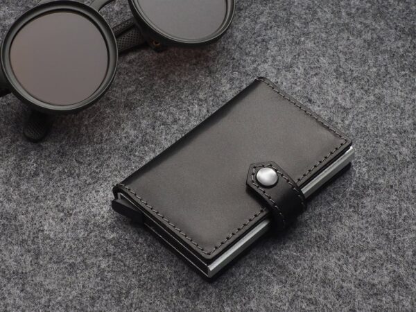 Premium odos piniginė su RFID apsauga ir dėklu kortelėms - Image 4