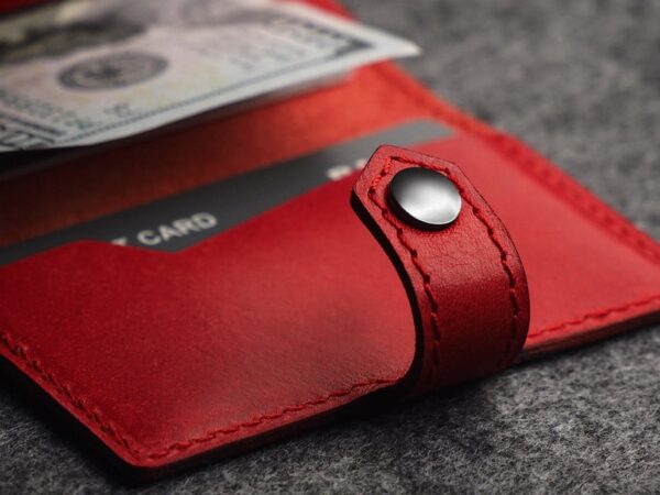 Premium odos piniginė su RFID apsauga ir dėklu kortelėms - Image 11