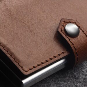 Premium odos piniginė su RFID apsauga ir dėklu kortelėms