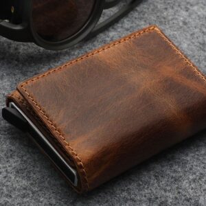 Sendintos odos RFID piniginė su kortelių dėklu