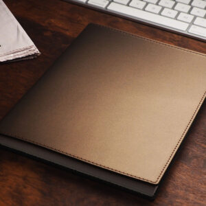 A5 formato odinė užrašų knygutė langeliais