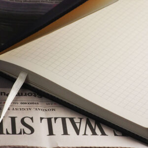 A5 formato odinė užrašų knygutė langeliais