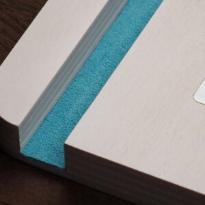 Medinis telefono laikiklis