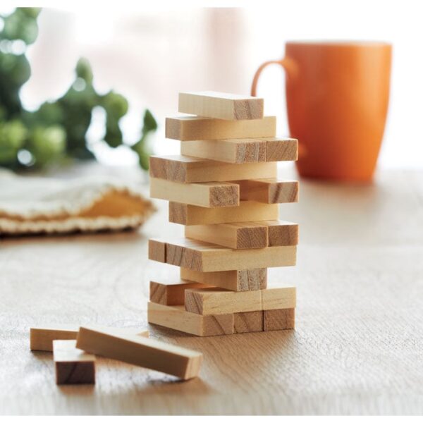 JENGA žaidimas
