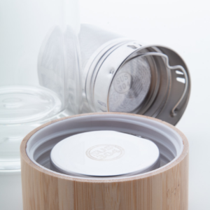 Stiklinis buteliukas su arbatos sieteliu, 420 ml