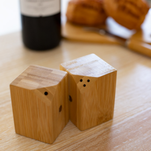 Druskinės ir pipirinės rinkinys